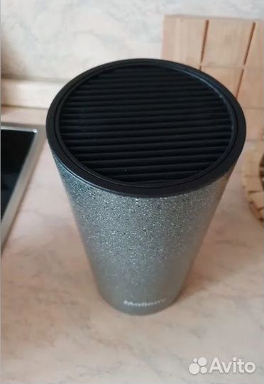 Подставка держатель для ножей новый