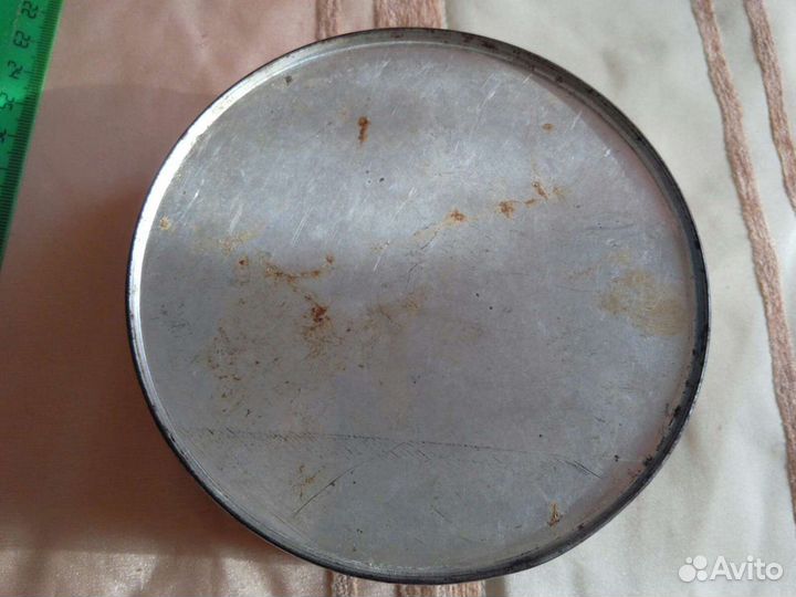 Жестяная банка СССР