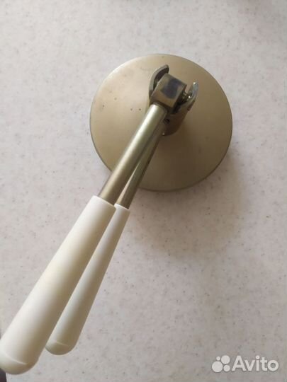 Закаточная машинка