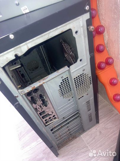 Корпус для компьютера