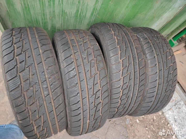 Matador MPS 530 Sibir Snow Van 225/55 R17