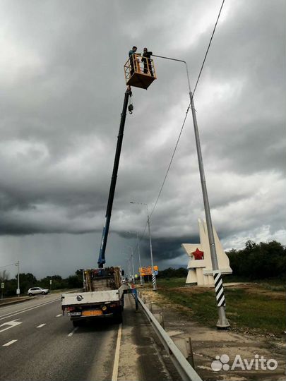 Транспорт перевозки Манипулятор автовышка