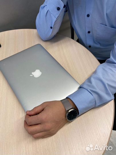 Специалист по недвижимости. Риелтор