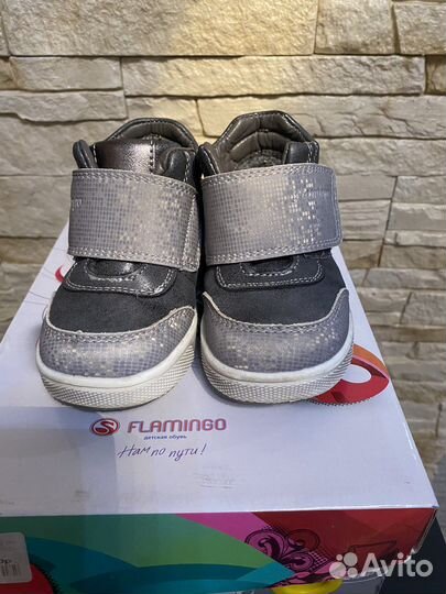 Ботинки демисезонные для девочки 22 размер