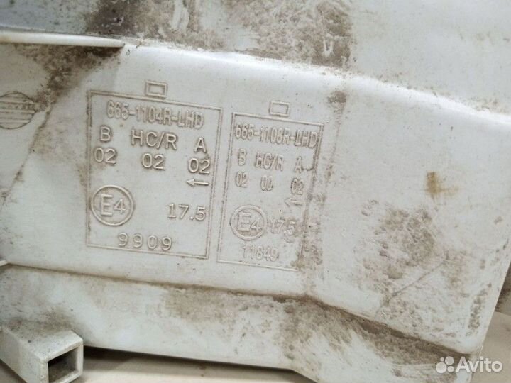 Фара правая Skoda Octavia