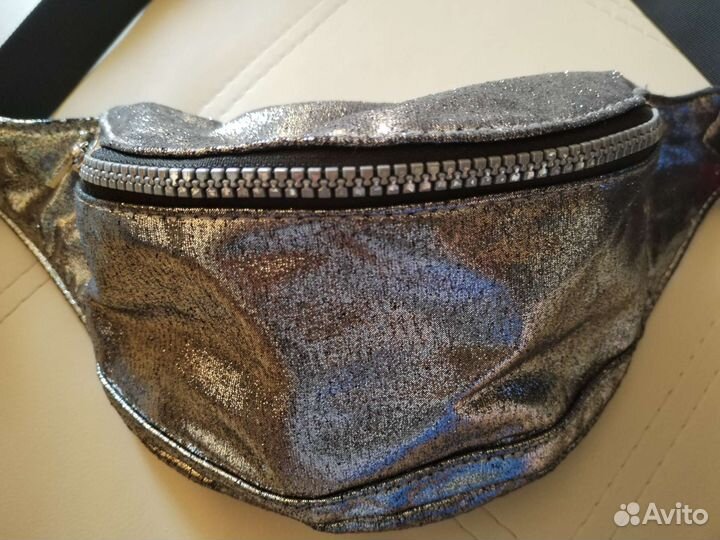 Поясная сумка