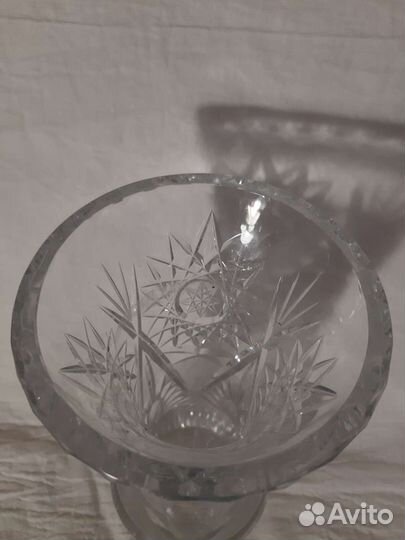 Вазы хрустальные