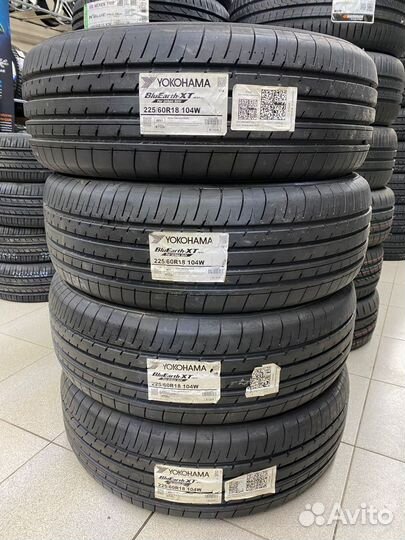 Yokohama BluEarth-XT AE61 225/60 R18 104W