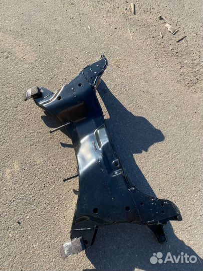 Подрамник передний Mitsubishi Lancer 9 арт. 11721