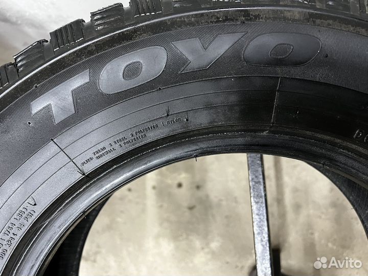 Toyo Observe G3-Ice 215/70 R16 100T