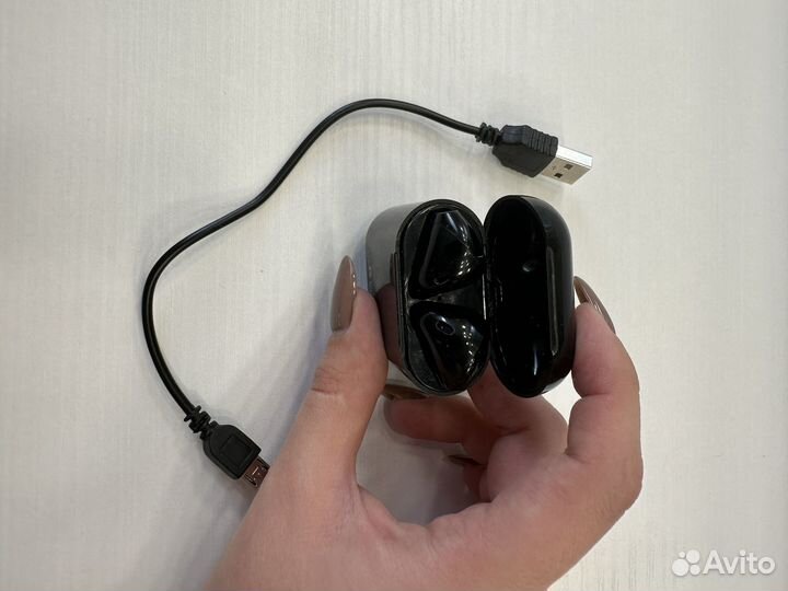 Беспроводные наушники intro