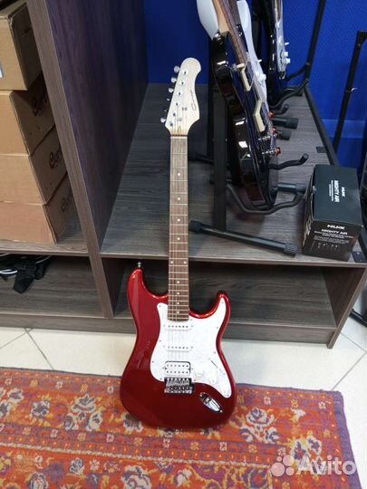 Гитара электро красная карайя
