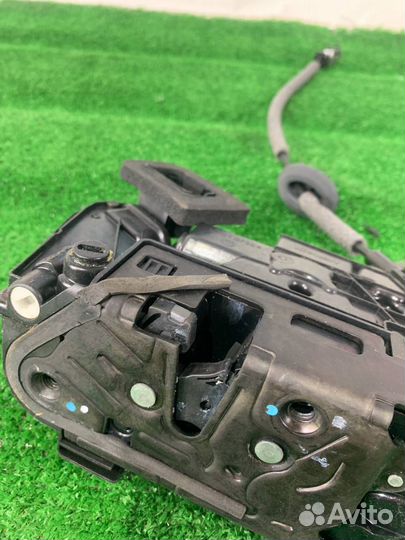 Замок двери задней левой Volkswagen Jetta 7 2019