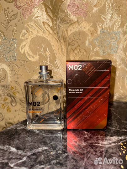 Escentric molecules molecule 02