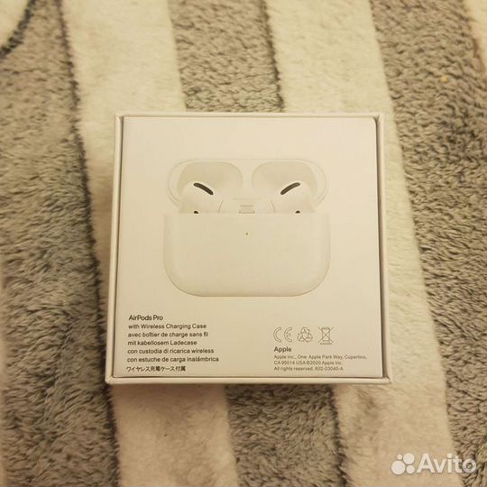 Коробка от airpods pro