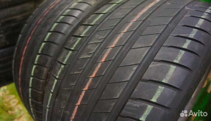 Bridgestone Potenza S005 235/35 R19 91Y