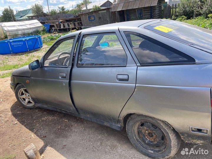 ВАЗ 2112 1.6 МТ, 2001, 200 000 км