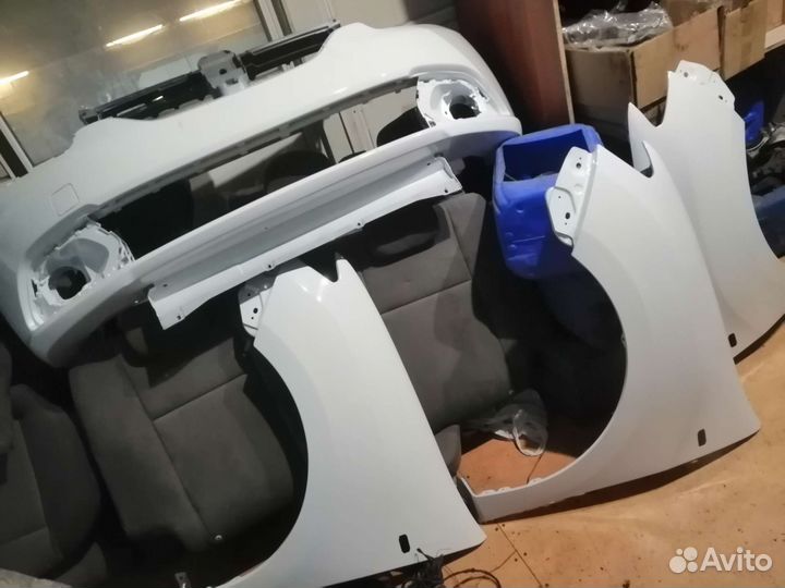 Крылья Рено Логан Сандеро 2