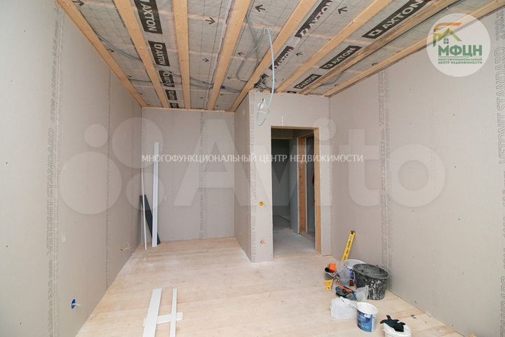 Дом 122,8 м² на участке 7,4 сот.