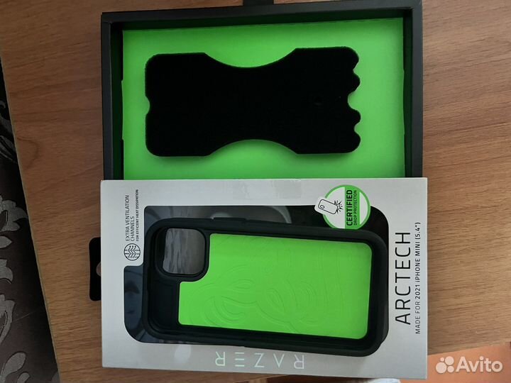 Чехол на iPhone 13 mini