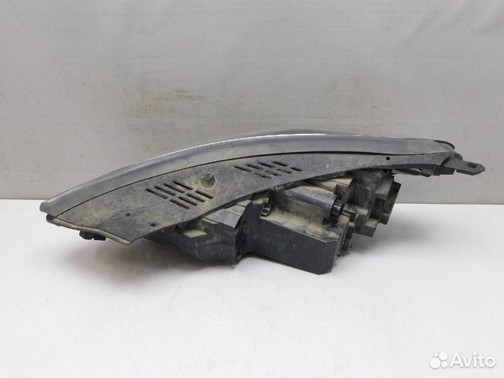 Фара правая Hyundai Tucson