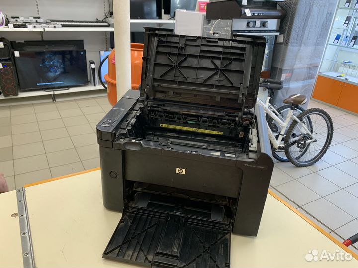 HP LaserJet P1606DN (Кача тех)