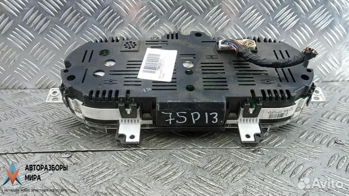 Щиток приборов (приборная панель) Kia Rio 3 2012