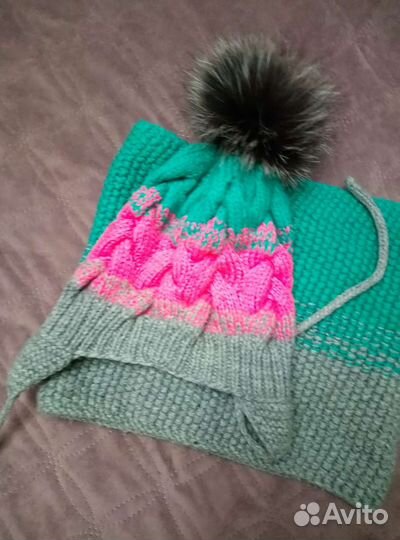 Комплект шапка и шарф для девочки