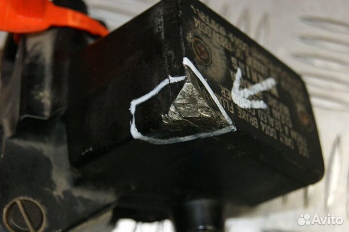 Машинка тормозная передняя Suzuki GSX-R1100