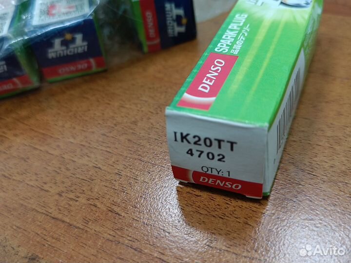 Свеча зажигания иридиевая Denso IK20TT 4702
