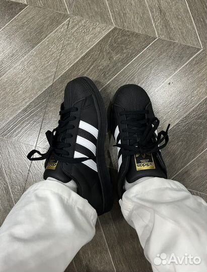 Adidas superstar classic black