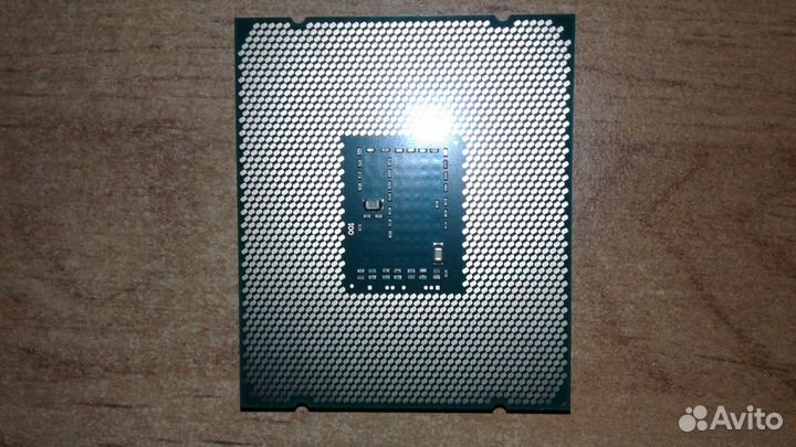 Intel Xeon E5-2666 v3 процессор