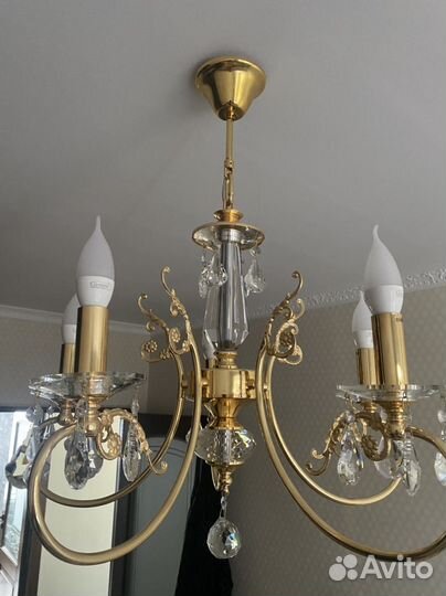 Люстра потолочная новая