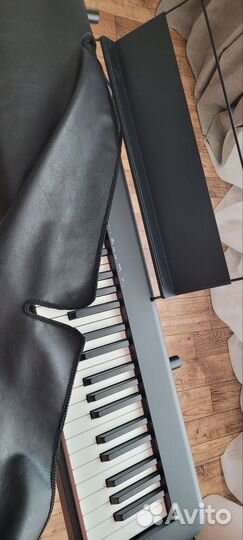 Чехол на пианино