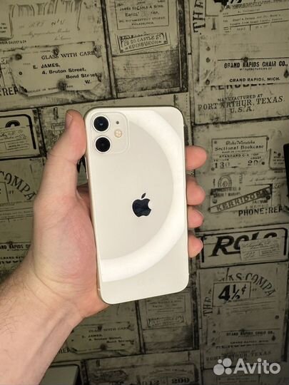 iPhone 11, 128 ГБ