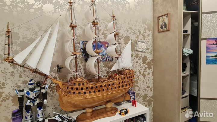 Модель корабля ручной работы
