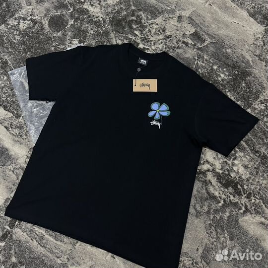 Футболка Stussy Fuzzy Dice Tee