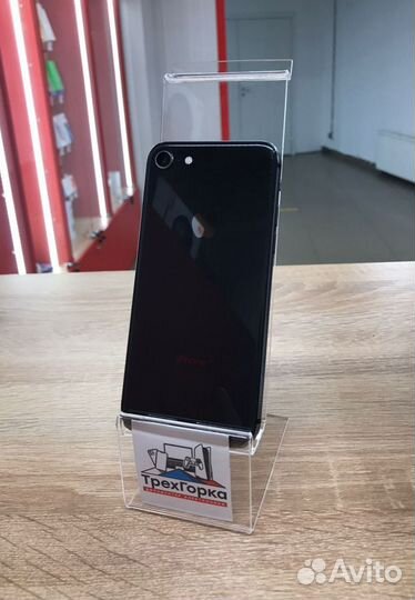 Сотовый телефон Apple iPhone 8 64Gb RU/A