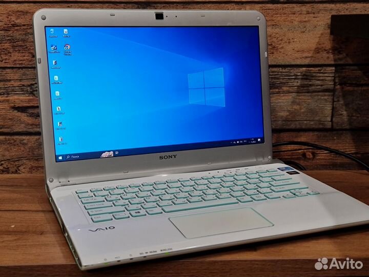 Ноутбук Sony Vaio (Intel i3)