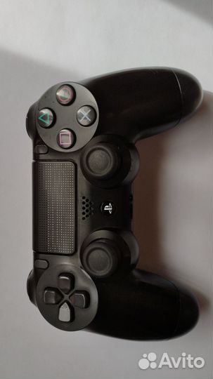 Геймпад Sony Dualshock 4