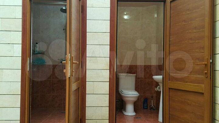 Дом 280 м² на участке 4,5 га