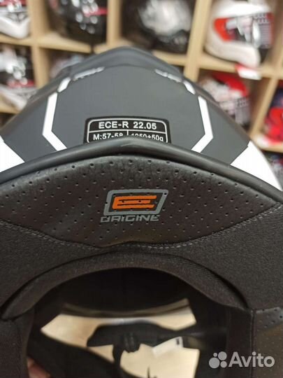 Шлем открытый Origine Италия