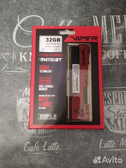 Оперативная память DDR4 2x16 Гб 2666 мгц CL16 нова