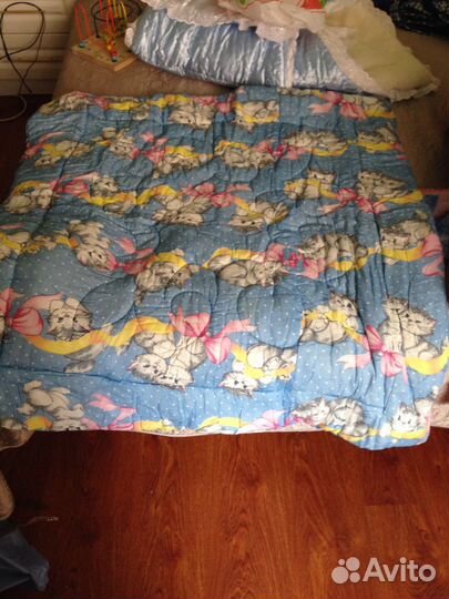 Нарядный комплект для выписки + теплое одеяло в кр