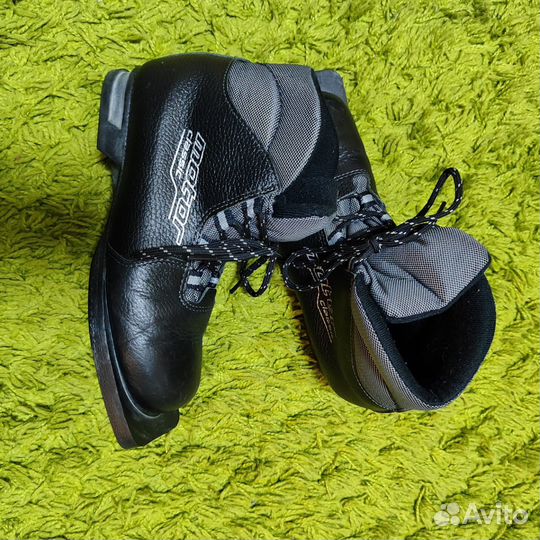 Лыжные ботинки motor