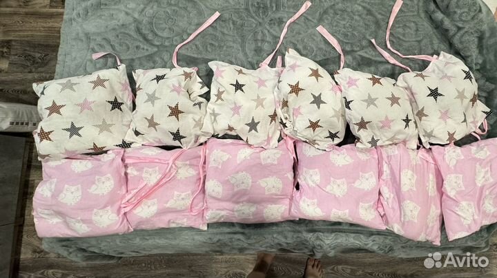 Подушки-бортики для детской кроватки