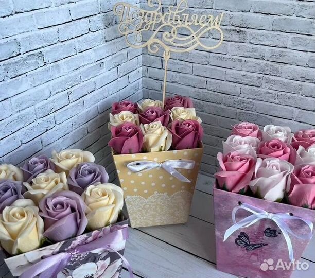 Корзина из мыльных роз