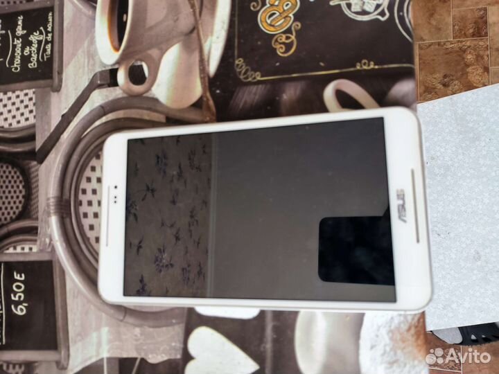 Планшет Asus k016 с чехолом (не рабочий)