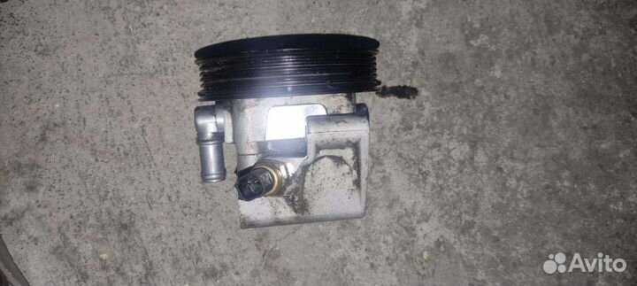 Насос гидроусилителя