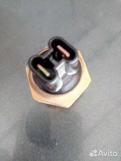 Датчик температуры радиатора